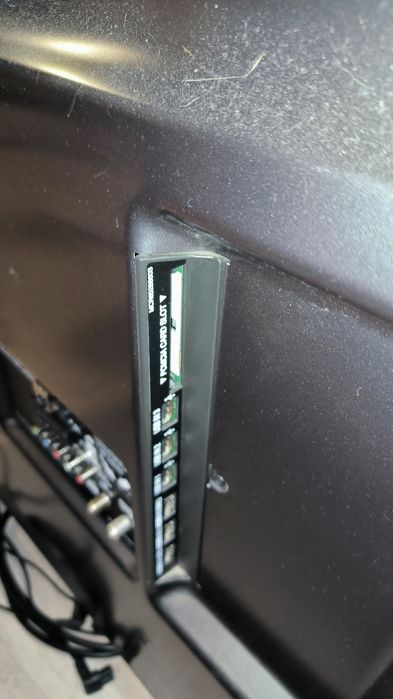 Смарт телевізор LG 42LB631V