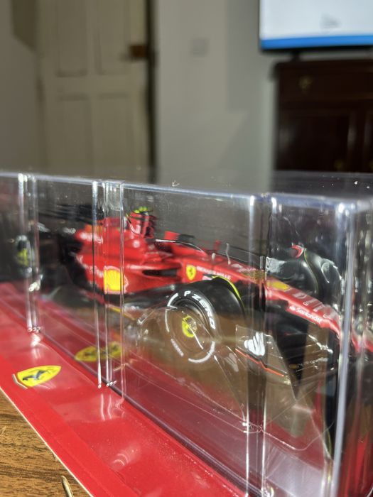 Ferrari F1-75 Carlos Sainz 1:24 Planeta DeAgostini – Nova, Selada
