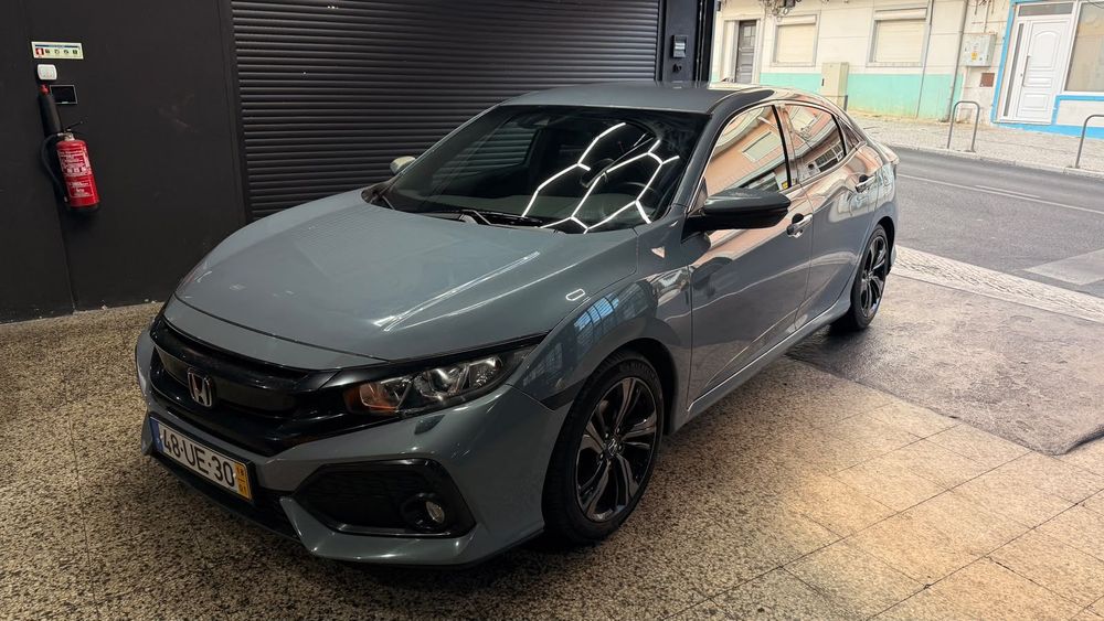 Honda Civic 1.0 i-VTEC Executive