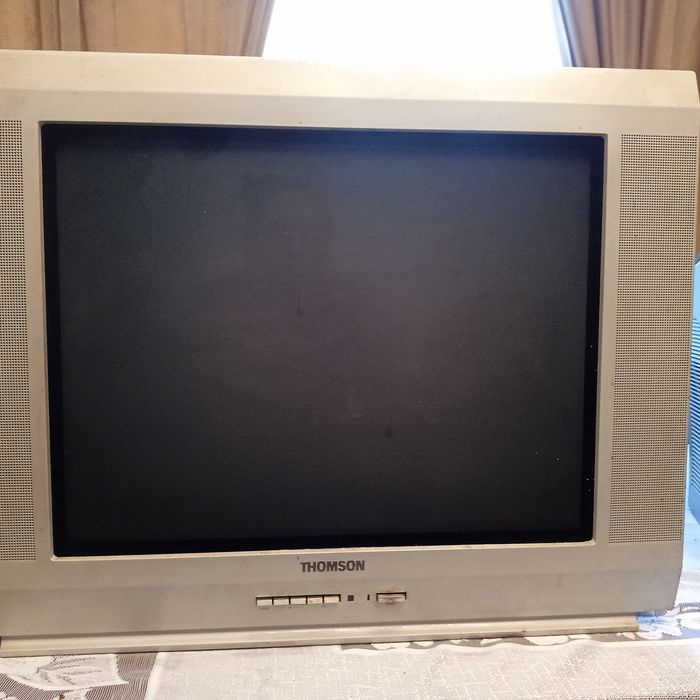 Телевізори кольорові