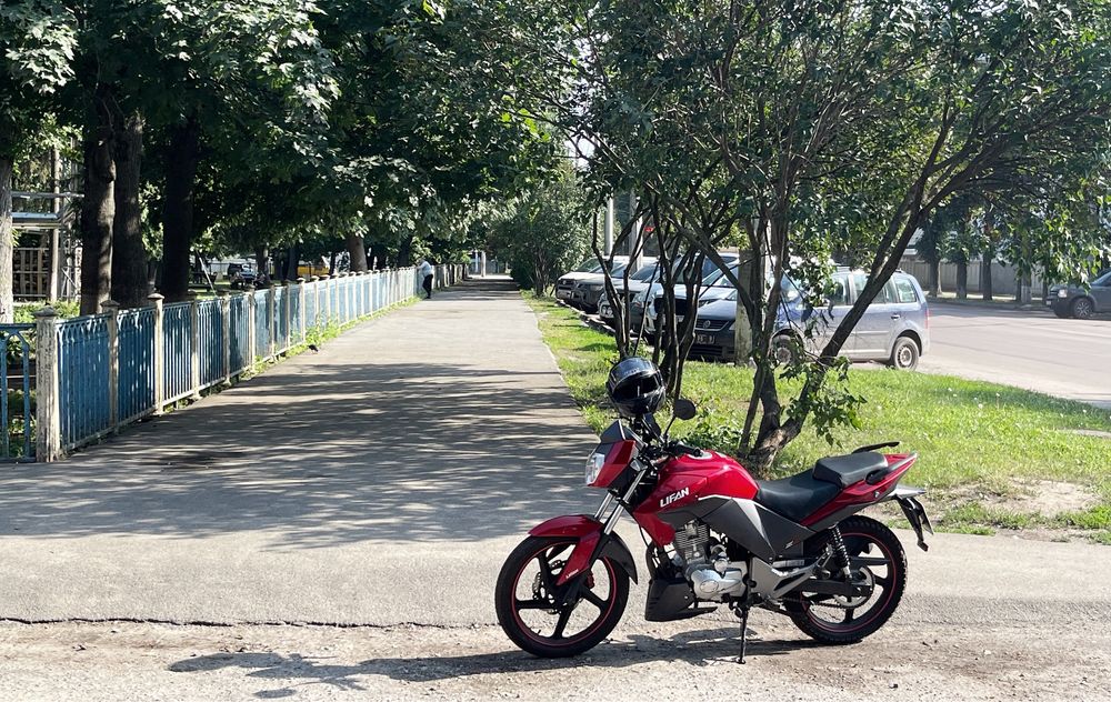 Мотоцикл Lifan lf 200 16d (2014)