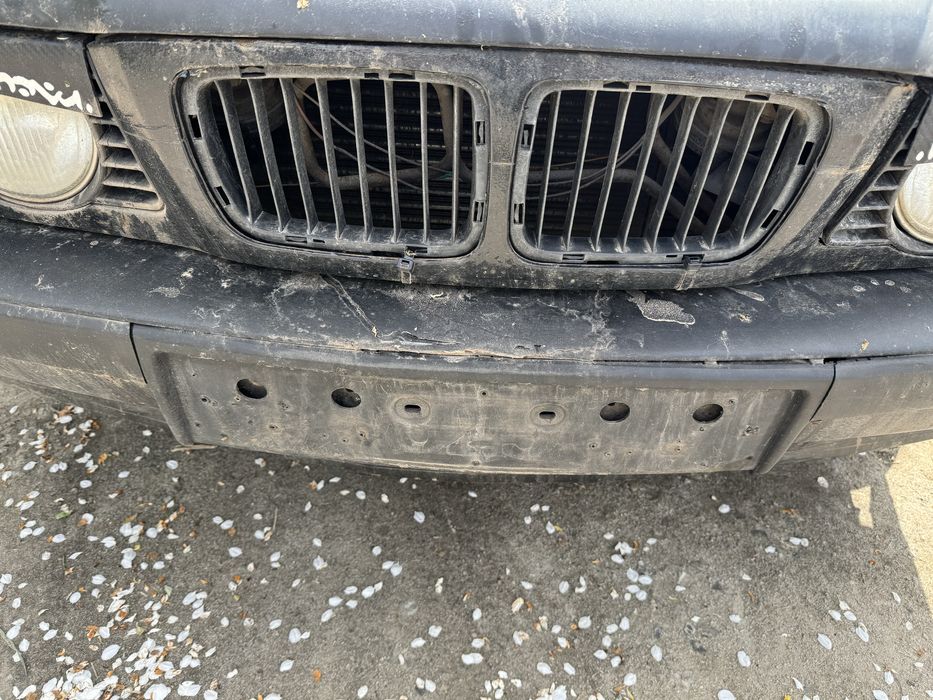 Передній бампер бмв е34 губа Бампер передний седан Разборка BMW HELP
