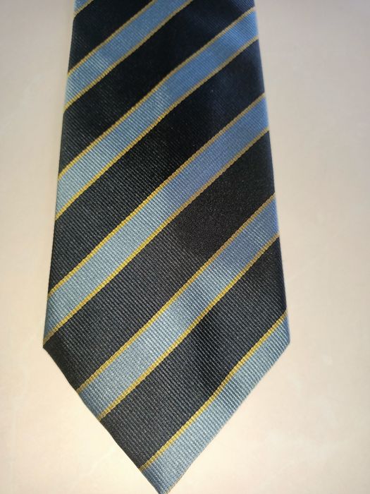 Nowy jedwabny krawat Mercedes Benz