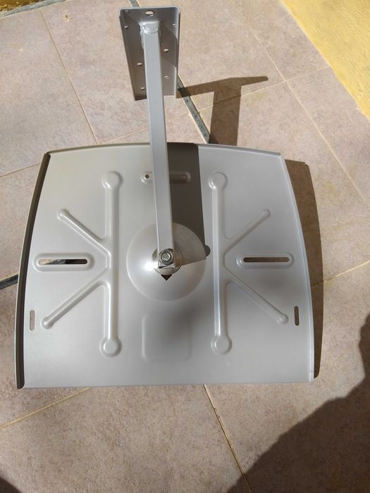 Suporte de parede para televisão