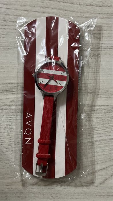 Годинник AVON/часи AVON