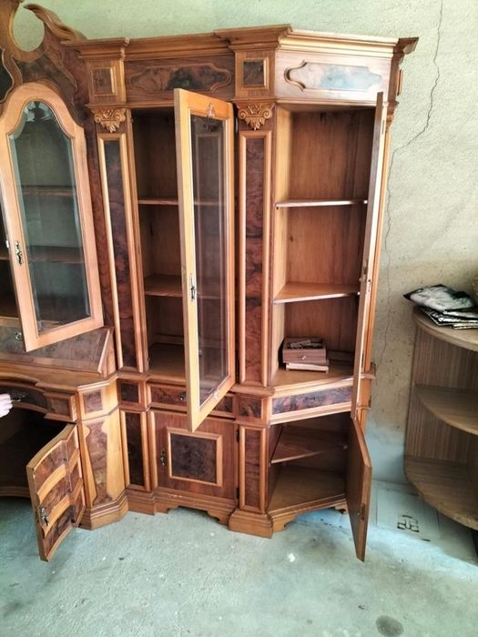 móvel de sala (mesa e cadeiras ja foram vendidas)