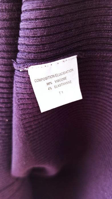 Camisola Cherry gola em v