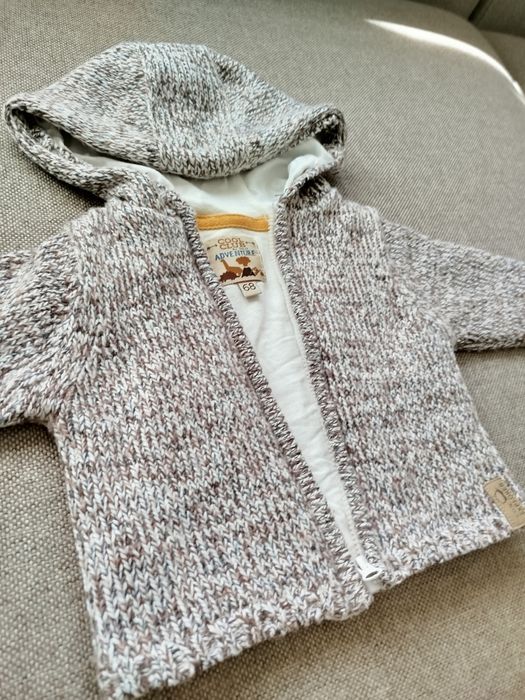 Ciepły rozpinany sweterek Smyk