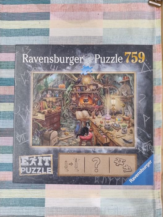 Puzzle exit: obserwatorium 759 el.