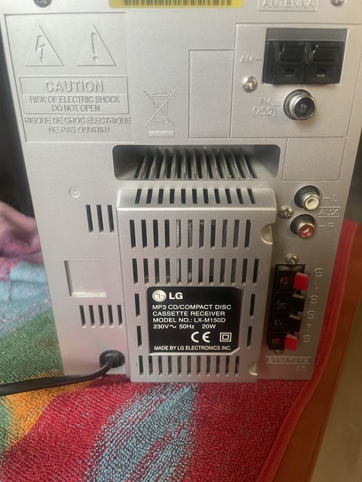 Mikro wieża LG LH-M150