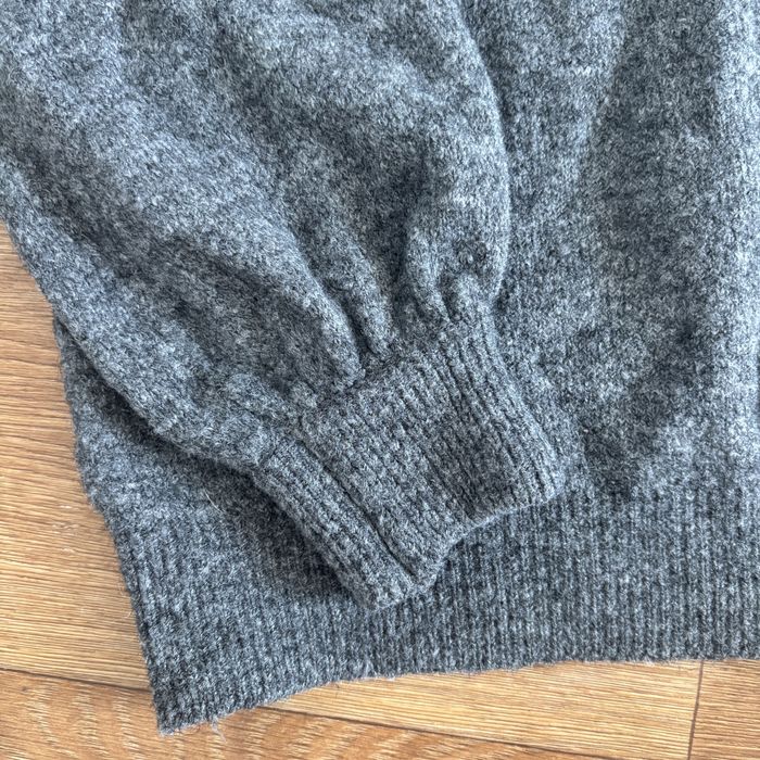 светр зі спущенними плечима h&m