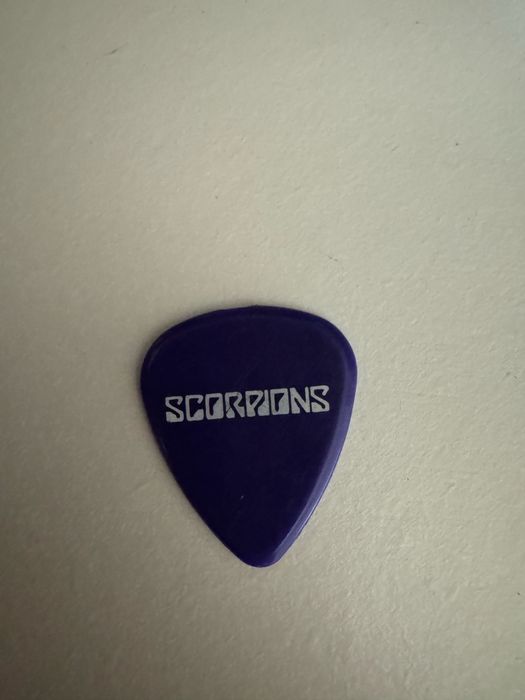 Palhetas Scorpions e Cheap Tricks