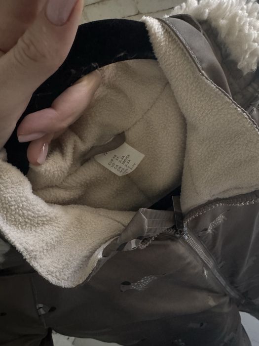 продам детский зимний комбинезон
