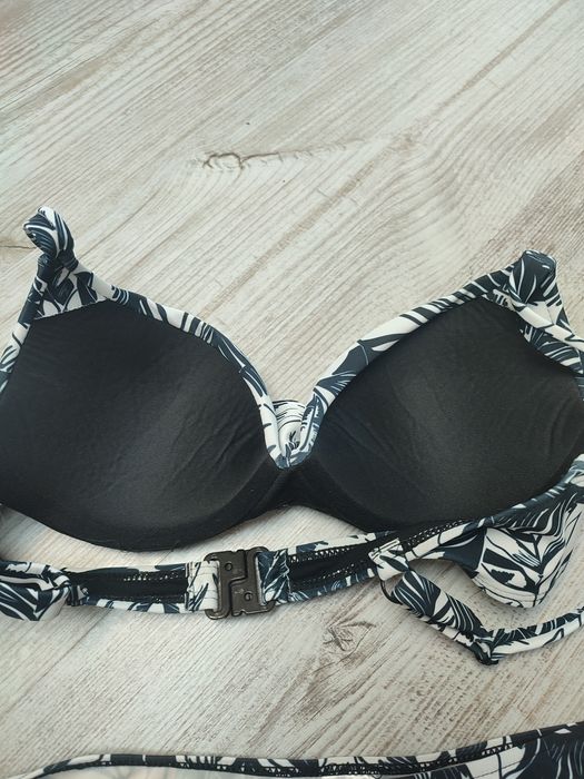 Pepco S 36 strój kąpielowy bikini dwuczęściowy biustonosz stanik lato