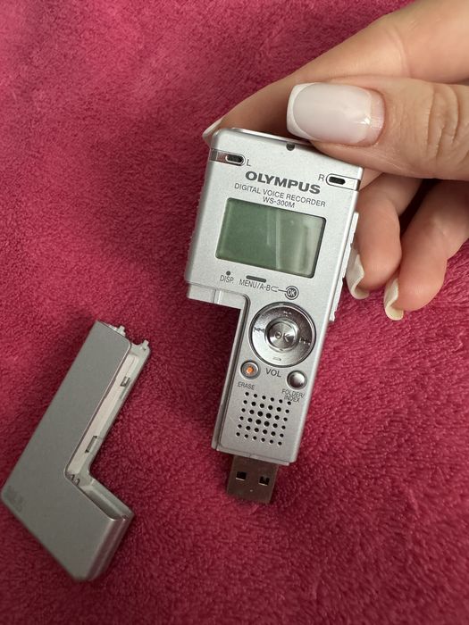 Цифровий диктофон olympus
