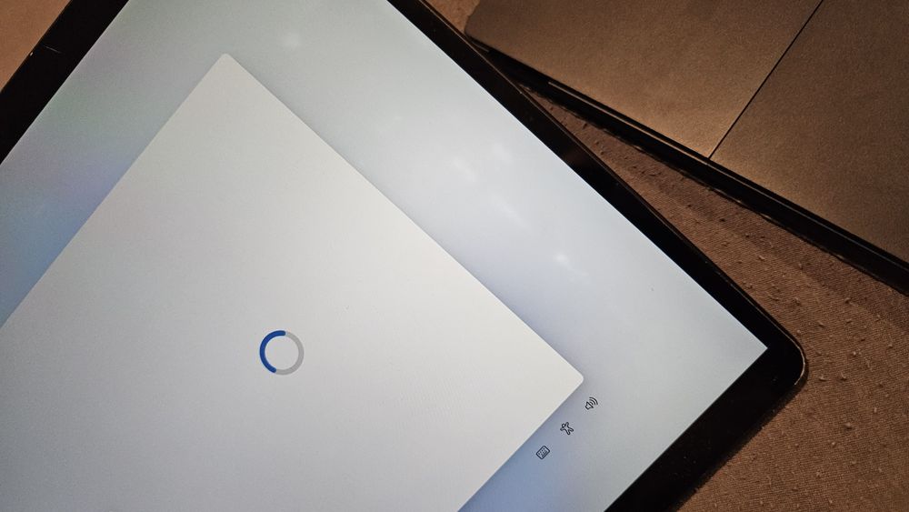 Microsoft Surface Pro 9 (2038)