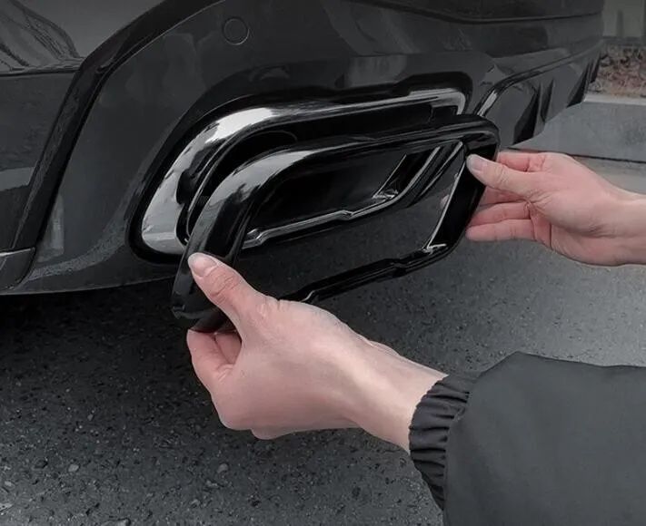 Накладки черные на насадки выхлопных труб  BMW X5 G05 , X6 G06, X7 G07