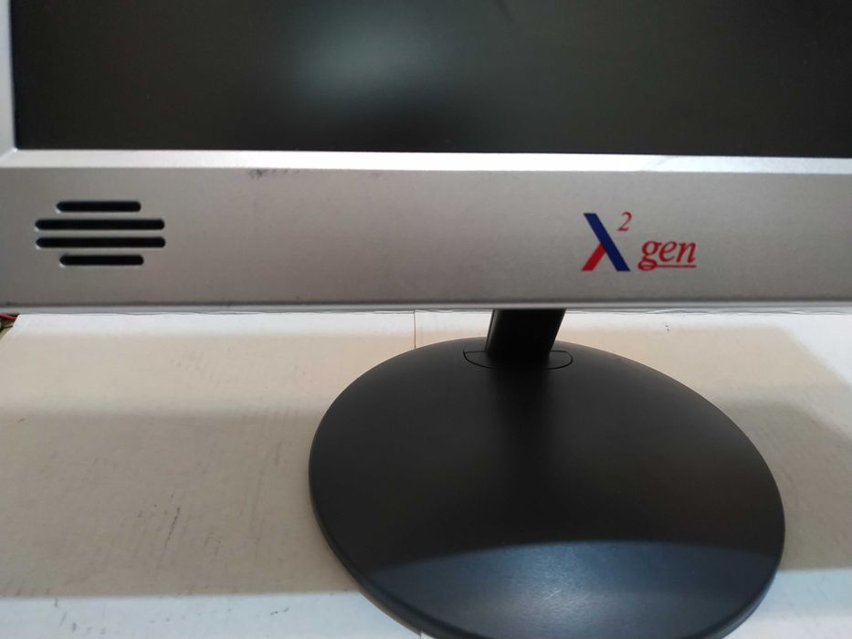 монитор с встроенными динамиками Тайвань