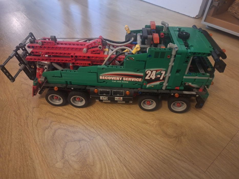 Lego Technic Liebherr 42100, 42008, 42006 e outros