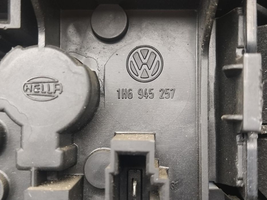 farolim traseiro direito volkswagen golf