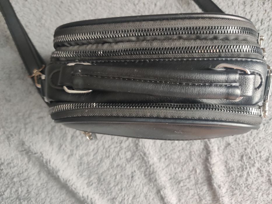 •• Чорна сумка ••