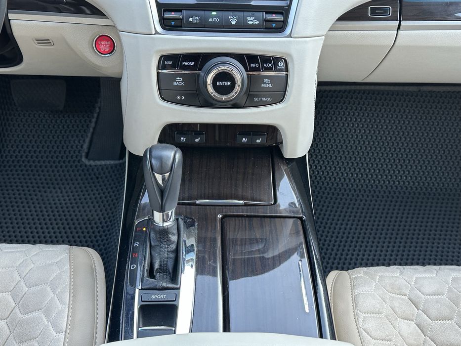 Продам Acuru RLX 2016