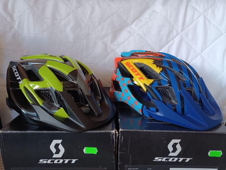 Kask Scott Spunto ,dwa kolory ,50-56 cm.