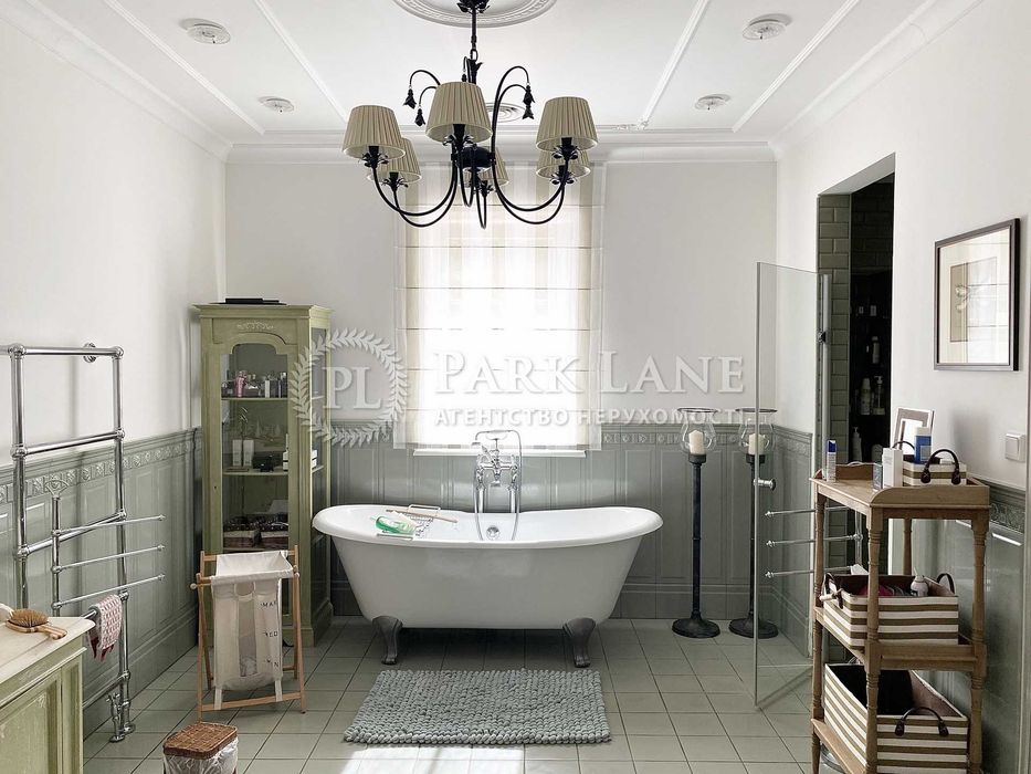 Конча-Заспа. Дамба. Дом с выходом на Днепр. 50 соток земли.