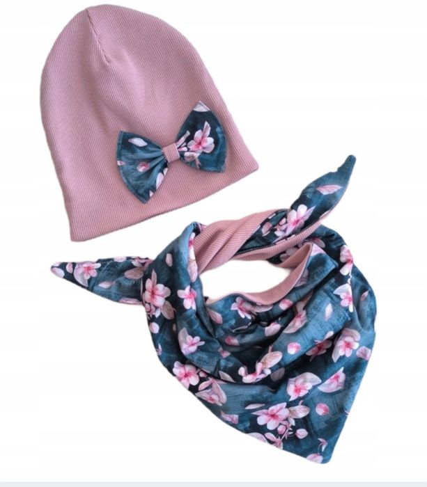 Zestaw dla dziewczynki prążek czapka chusta