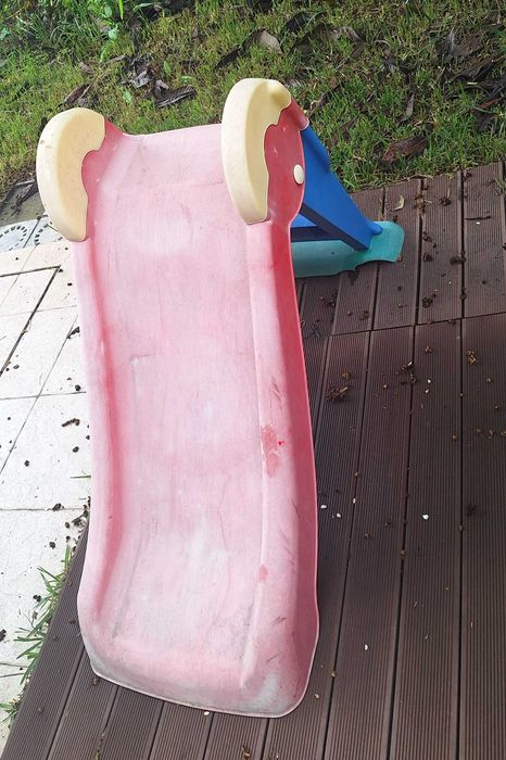 Casa brincar e escorrega de jardim