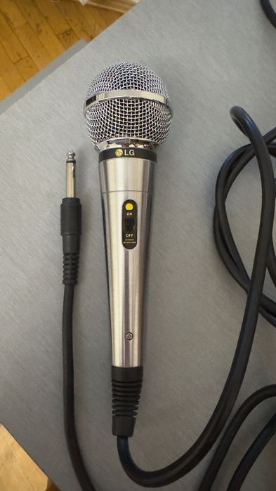 музичний центр LG LM-K3540