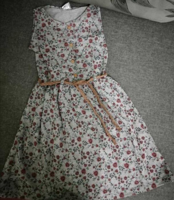 Сарафан для дівчинки