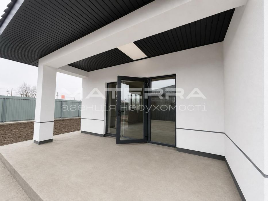 Продаж будинку в Тарасівка  Київська обл. UCSA
