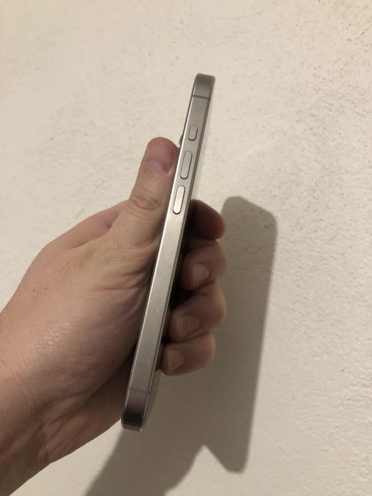 Продам iPhone 15 Pro 256GB eSim