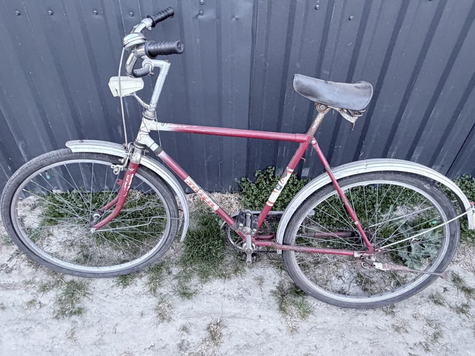 Zabytkowy rower …….