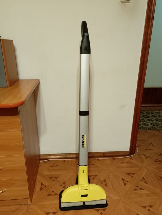 Підлогомийна машина для дому Karcher FC 3 Cordless