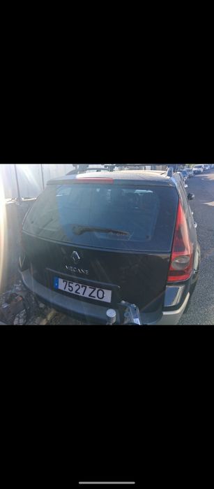 Renault Megane 1.5 — photo 2