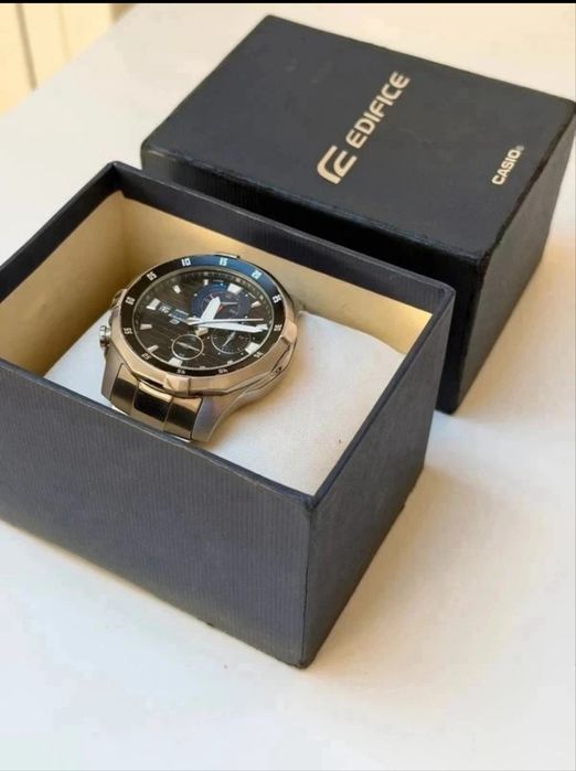 Casio edifice 200m