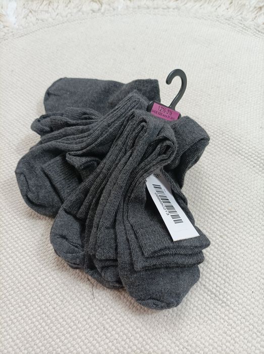 7 pak długich gładkich skarpetek 31-36