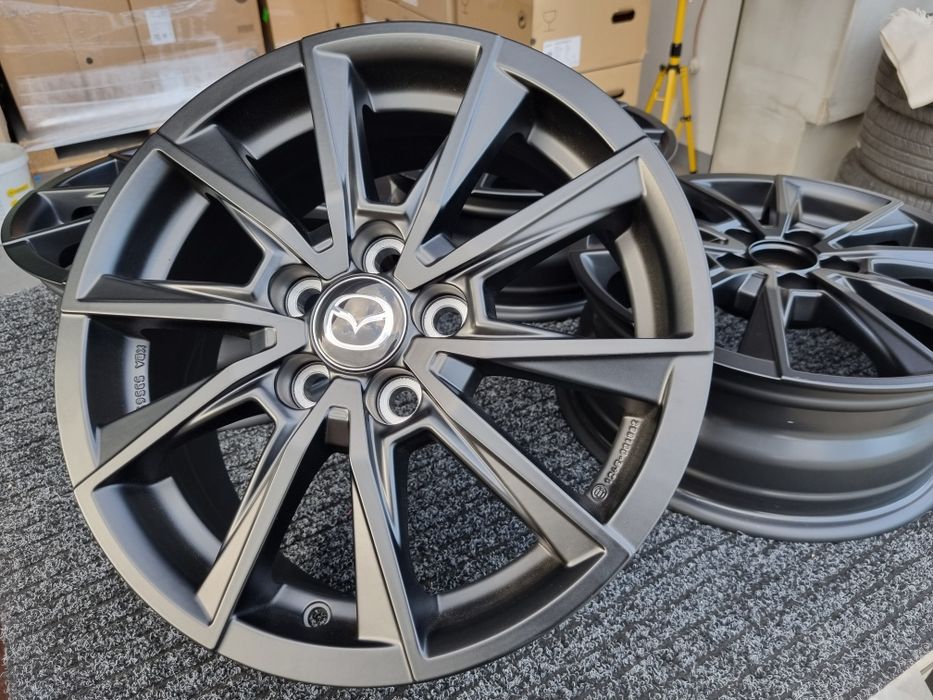 Felgi 15 " Mazda Mazda2 Hybrid XP210 [2021-obecnie) Nowe alu Czarne
