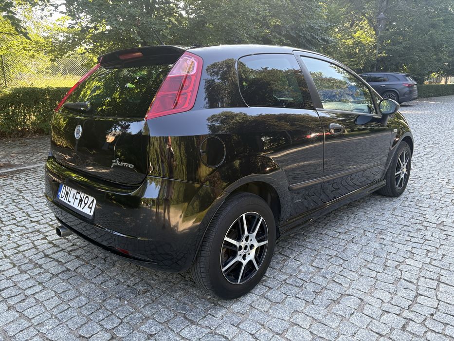 Fiat Grande Punto 1,4 16v 95km 2006r klima