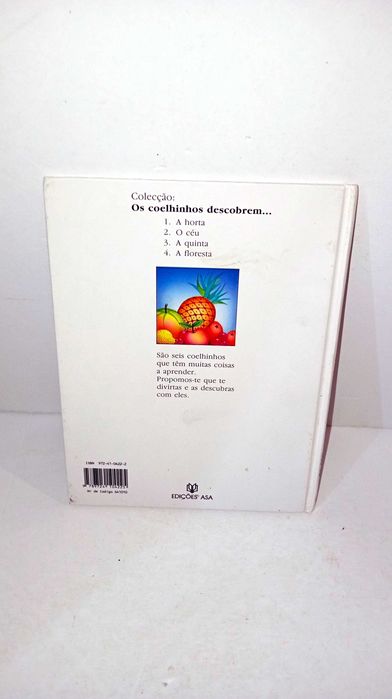 Os Coelhinhos...  descobrem a horta