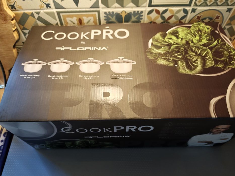 Komplet garnków Cook Pro m-ki  Florina