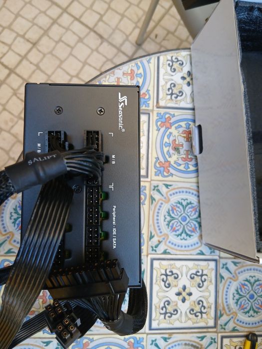 Vendo Fonte Alimentação Seasonic M12II evo Edition 520W