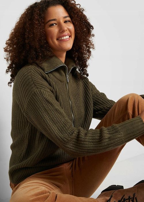 B.P.C sweter oliwkowy ze stójką i z zamkiem 48/50.