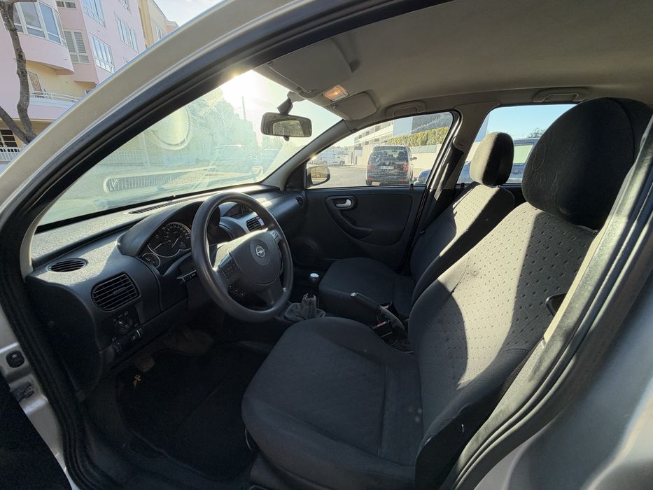 Opel Corsa 1.2i 16v - Apenas 109.000KM