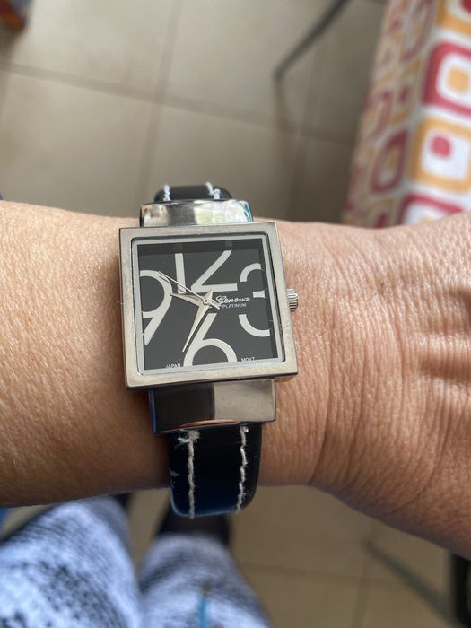 Relógio Geneva novo