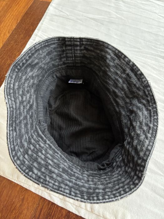 La Mania kapelusz bucket