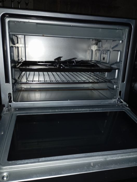 Mini forno elétrico