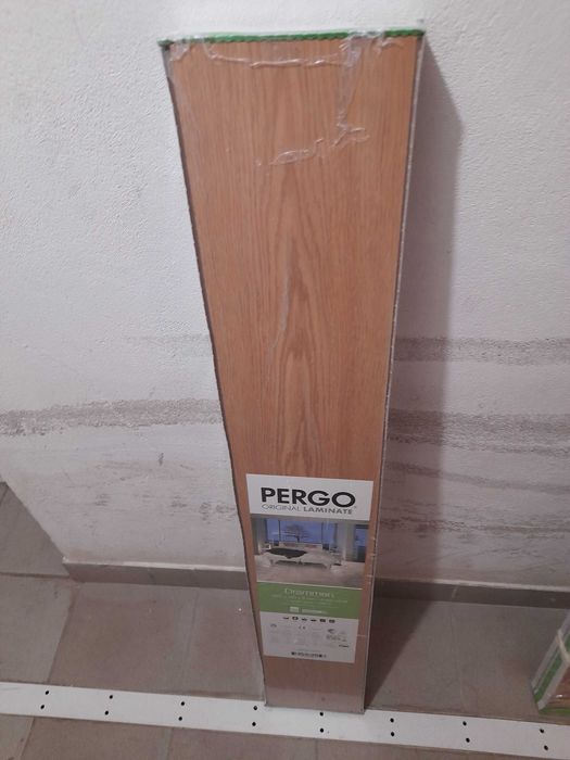 Panele Pergo Drammen Dąb Cappucino 1 paczka